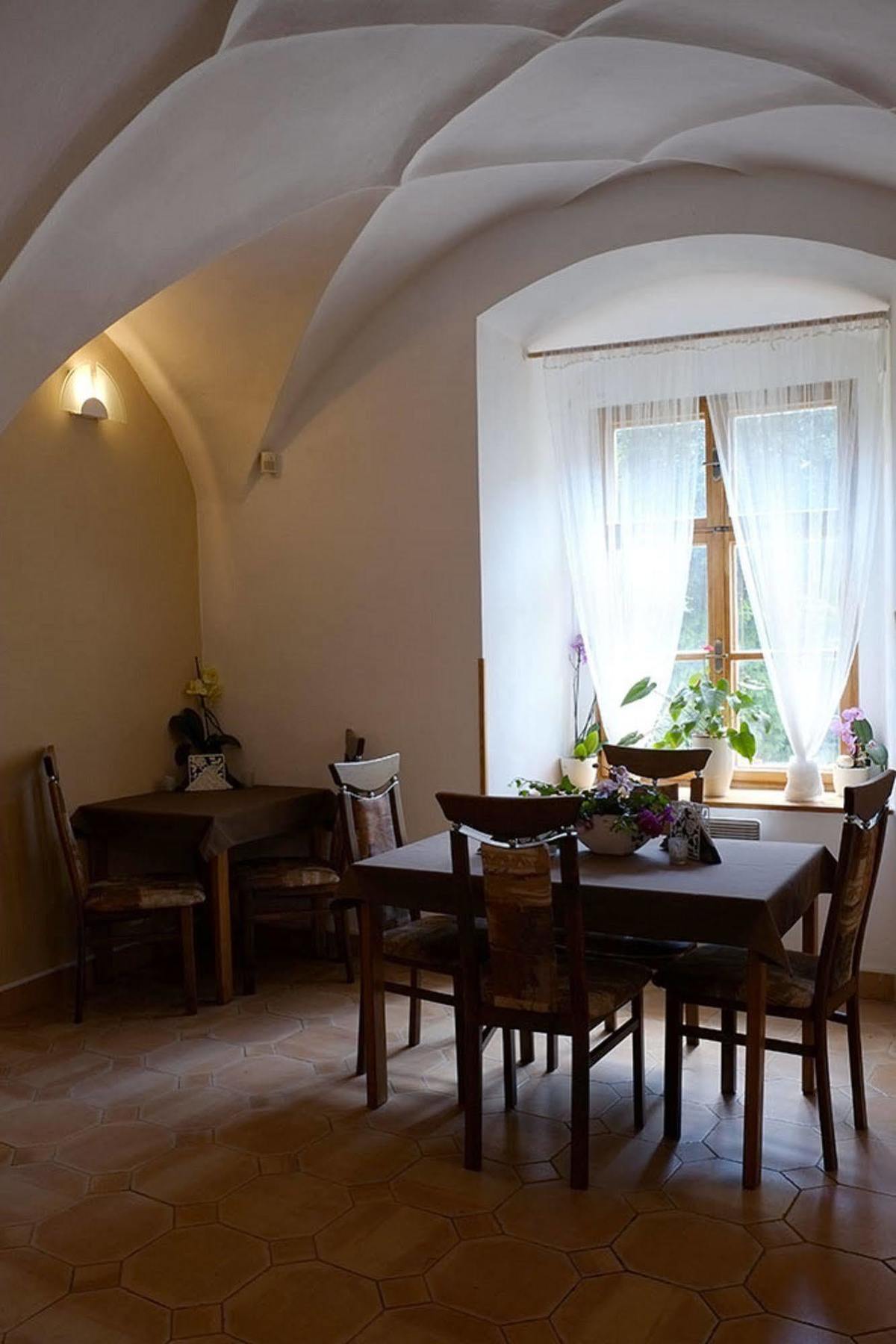 Penzion Austis Znojmo Luaran gambar